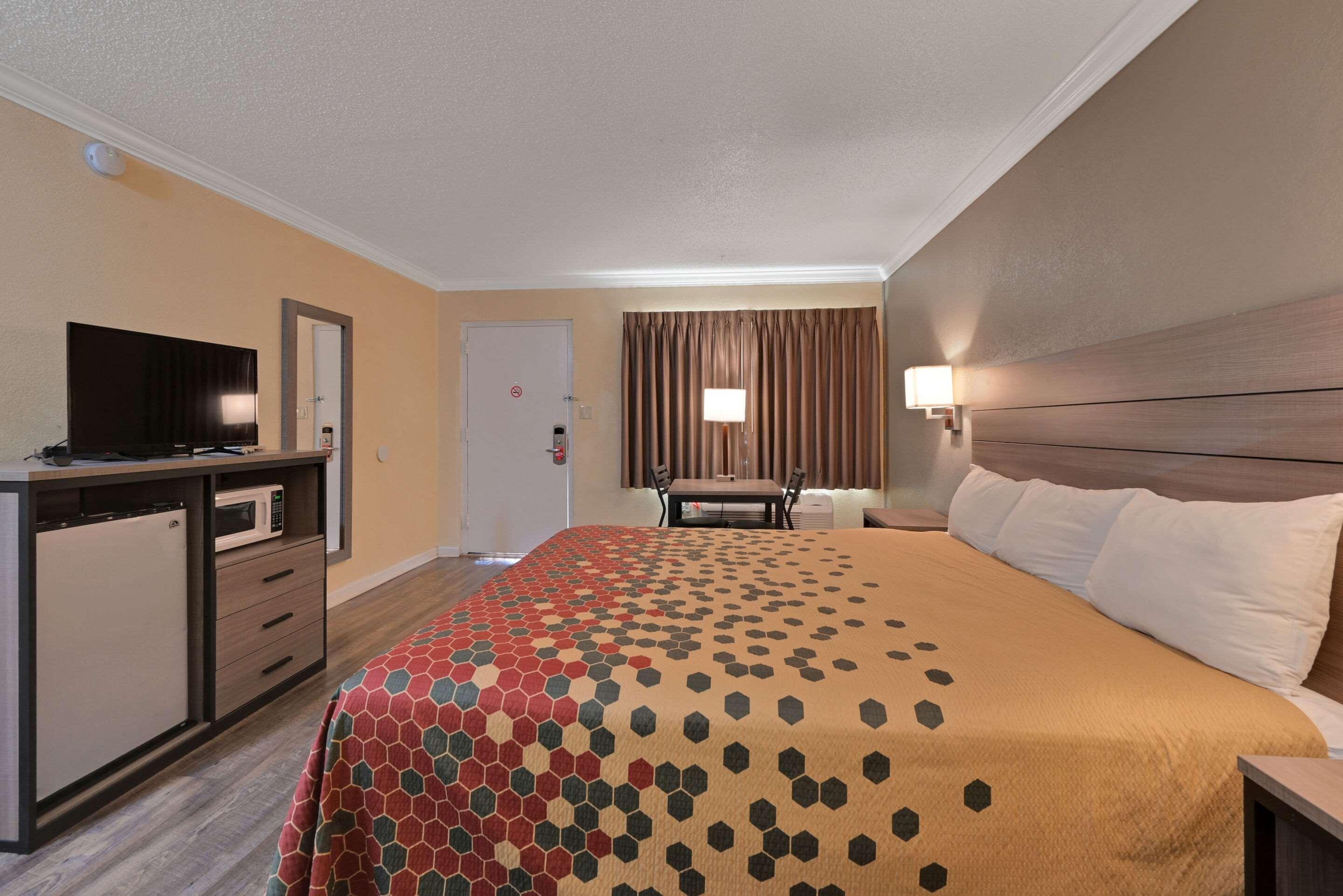 Econo Lodge Woodland Near I-5 Buitenkant foto